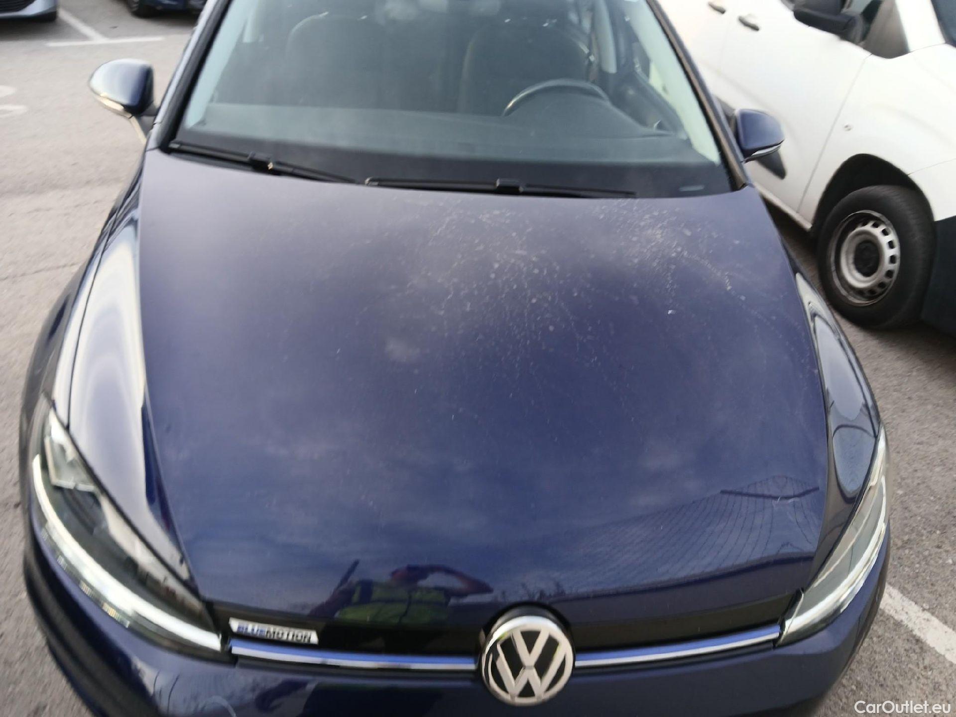  Volkswagen  Golf  VOLKSWAGEN / 2016 / 5P / familiar Last Edition 1.5 TSI 96kW(130CV) Variant #9