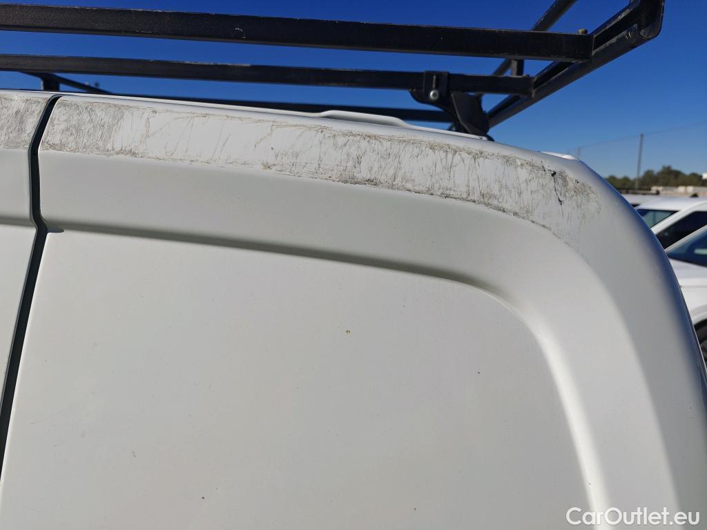 Citroen  Berlingo CITROEN  / 2018 / 3P / furgón derivado de turismo Talla M BlueHDi 100 CONTROL #24