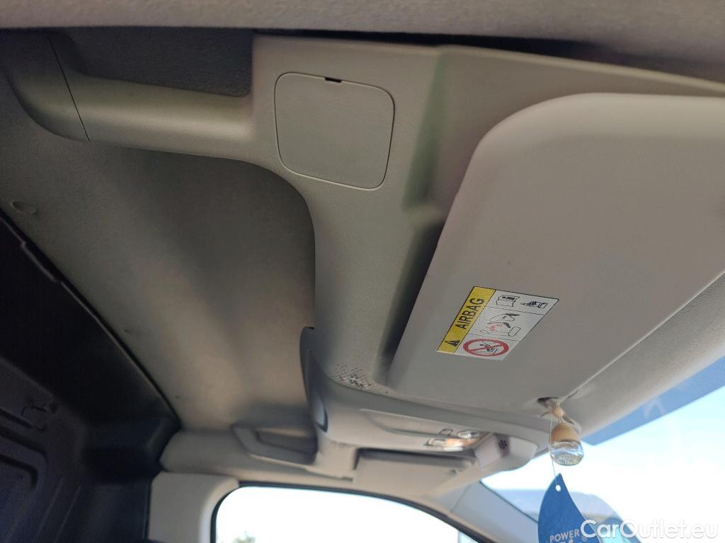 Citroen  Berlingo CITROEN  / 2018 / 3P / furgón derivado de turismo Talla M BlueHDi 100 CONTROL #12