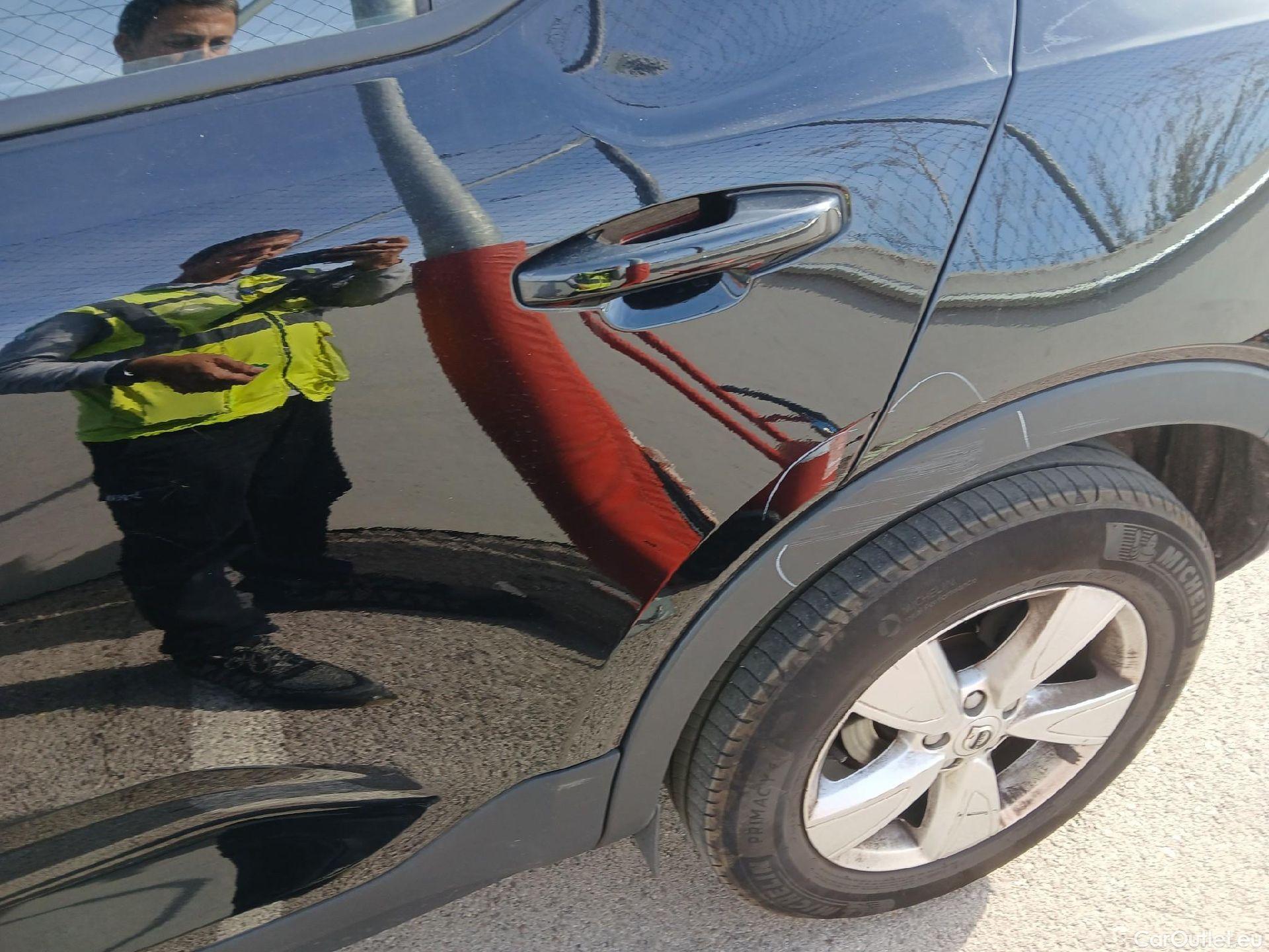  Volvo  XC 40 VOLVO XC40 / 2017 / 5P / todoterreno 1.5 T2 Momentum Core #18