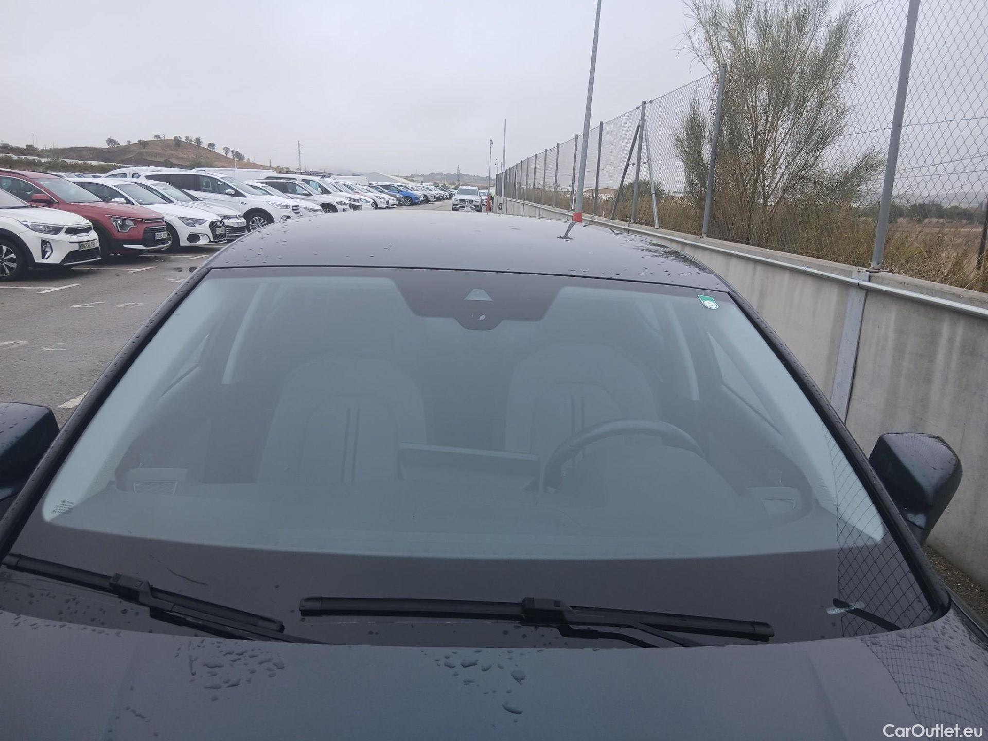  Land Rover  Discovery SEAT Nuevo León / 2020 / 5P / berlina con portón 2.0 TDI 85kW S&S Style Go(SP) #6