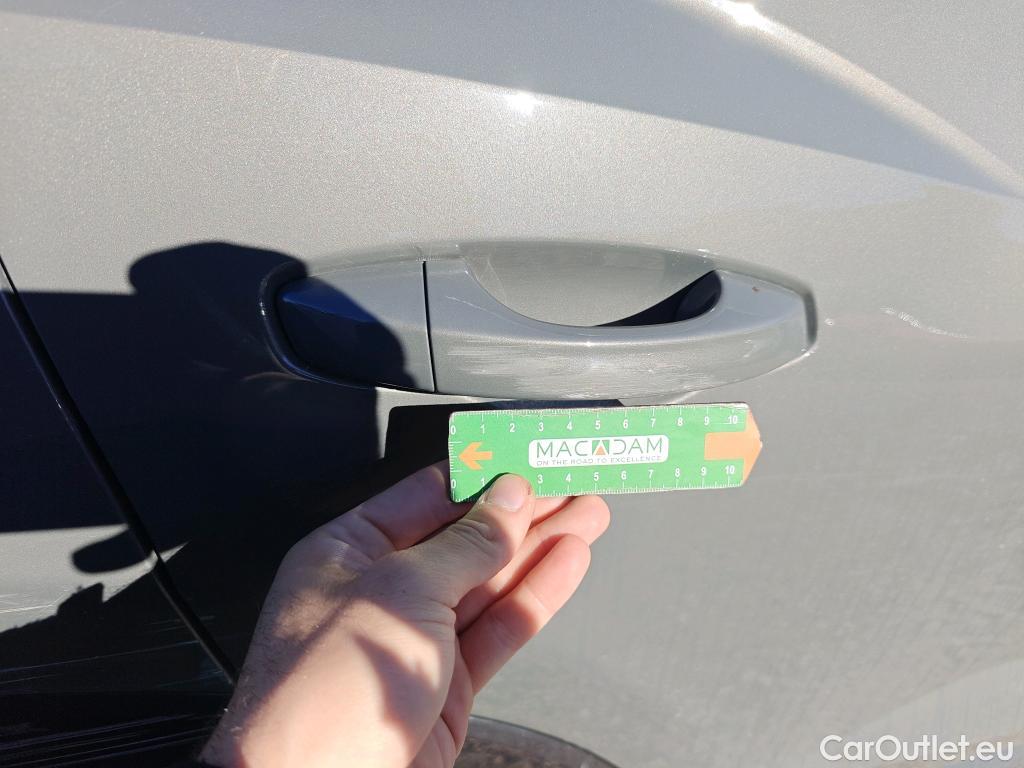 Audi  Q3 AUDI  Sportback / 2019 / 5P / todoterreno Advanced 35 TDI 110kW (150CV) S tronic (ACC) #35