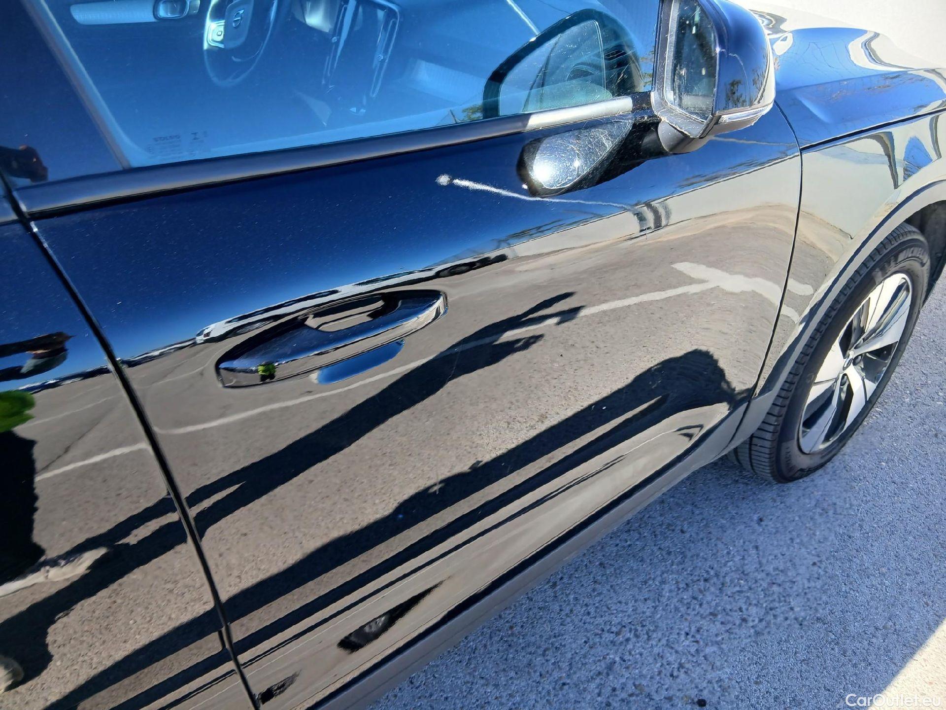  Volvo  XC 40 VOLVO XC40 / 2017 / 5P / todoterreno 2.0 D3 Business Plus Auto #33