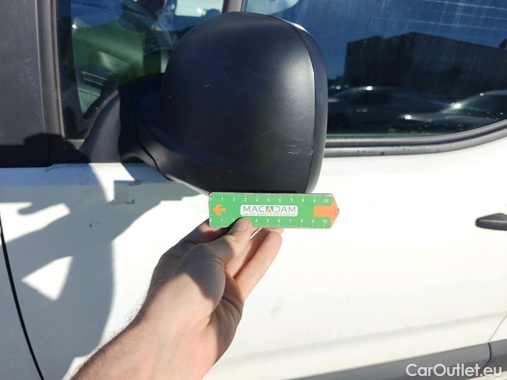 Citroen  Berlingo CITROEN  / 2018 / 3P / furgón derivado de turismo Talla M BlueHDi 100 CONTROL #69