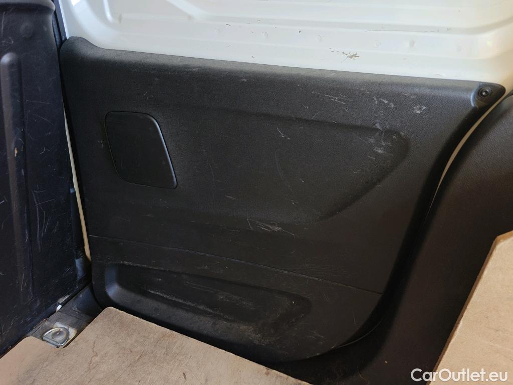 Citroen  Berlingo CITROEN  / 2018 / 3P / furgón derivado de turismo Talla M BlueHDi 100 CONTROL #12