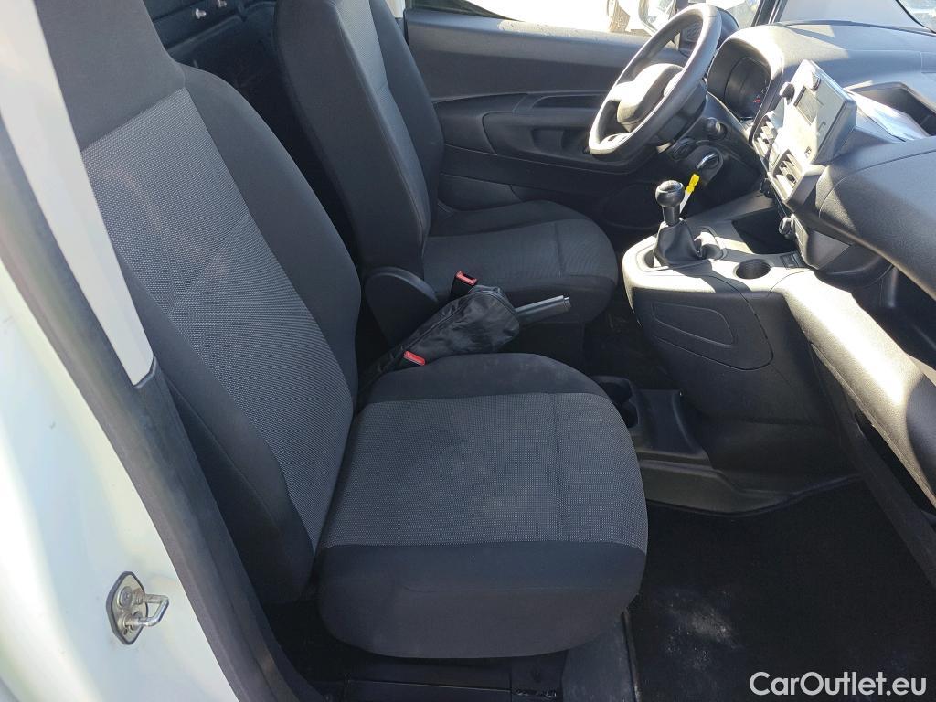 Citroen  Berlingo CITROEN  / 2018 / 3P / furgón derivado de turismo Talla M BlueHDi 100 CONTROL #6