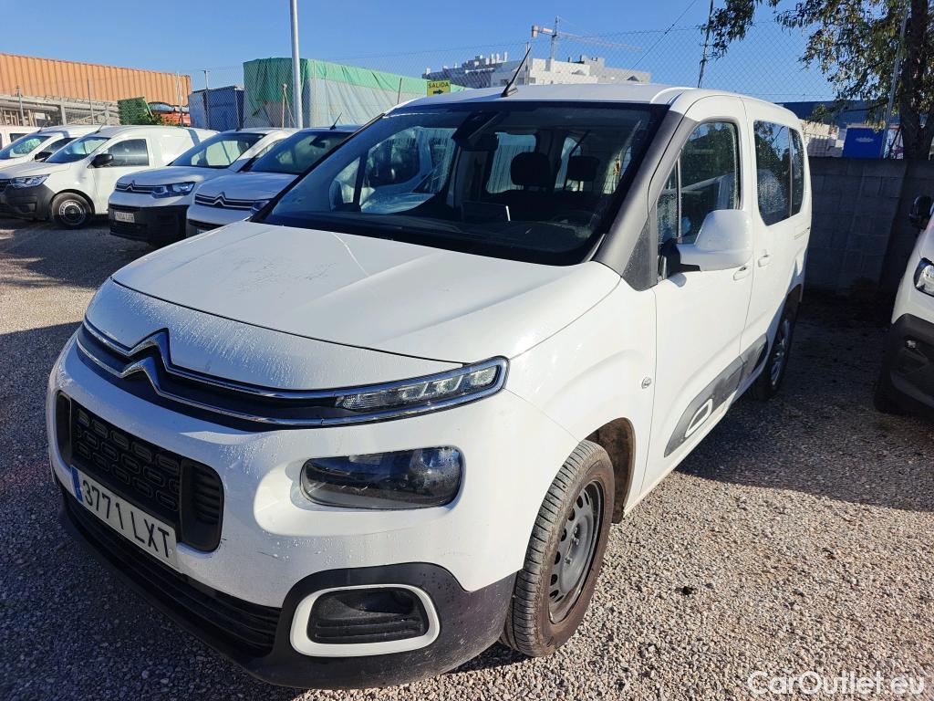 Citroen  Berlingo CITROEN  / 2018 / 5P / monovolumen compacto Talla M BlueHDi 100 S&S FEEL #1