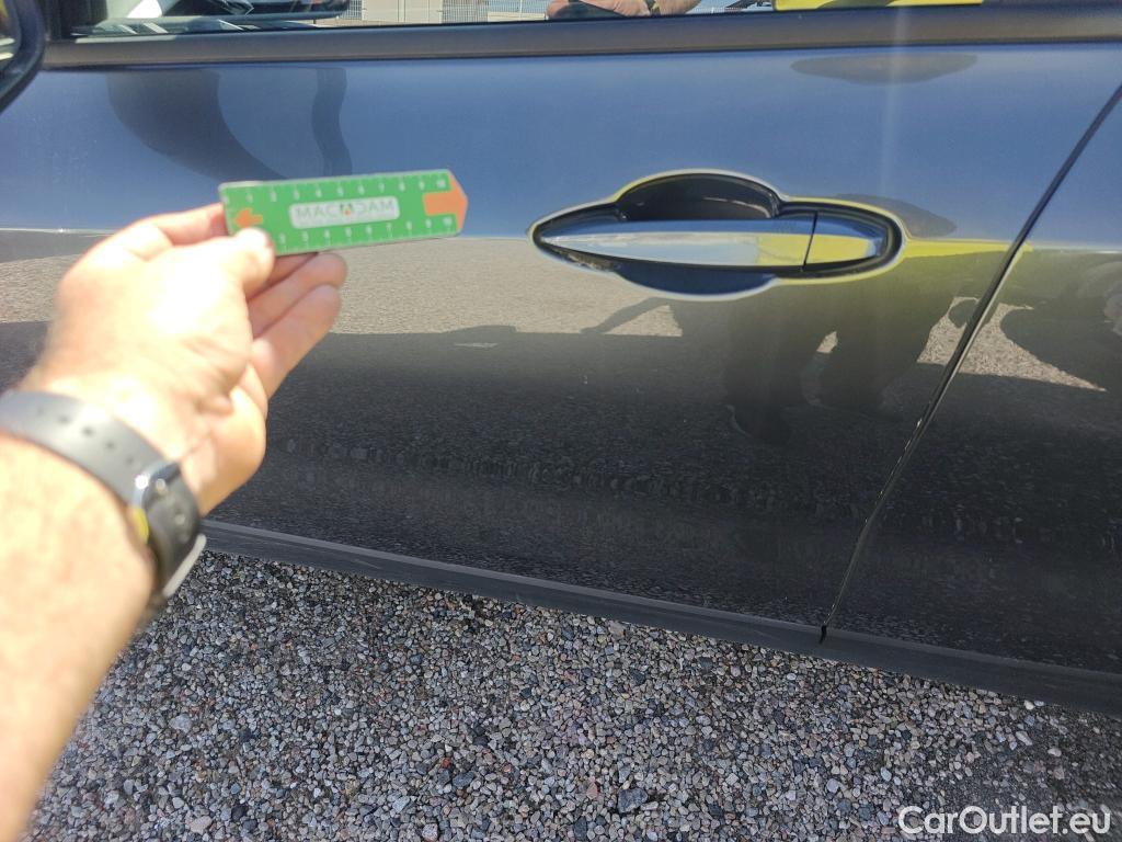  Bmw  X2 BMW  / 2017 / 5P / todoterreno sDrive18d (AC) #5