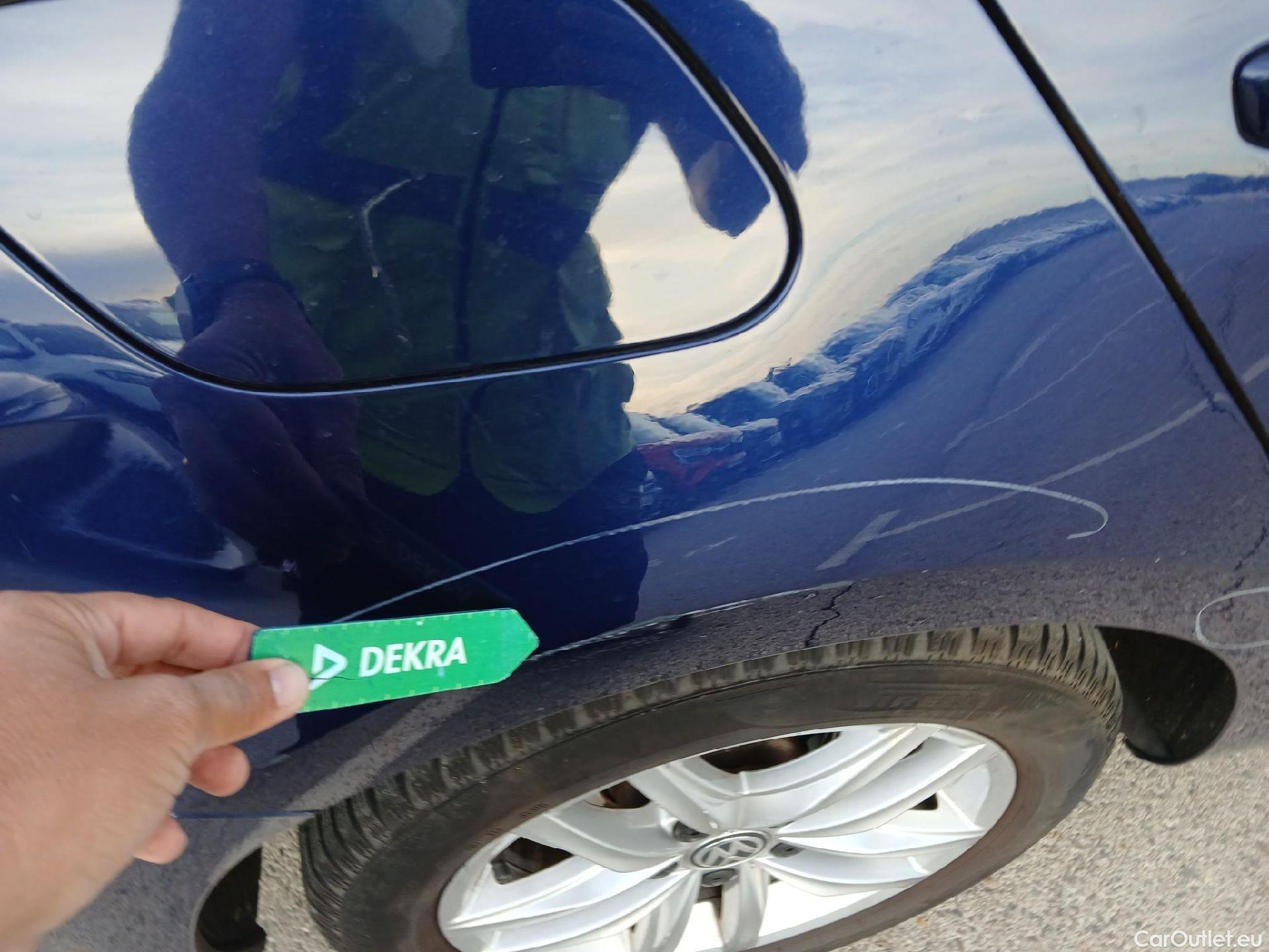  Volkswagen  Golf  VOLKSWAGEN / 2016 / 5P / familiar Last Edition 1.5 TSI 96kW(130CV) Variant #16