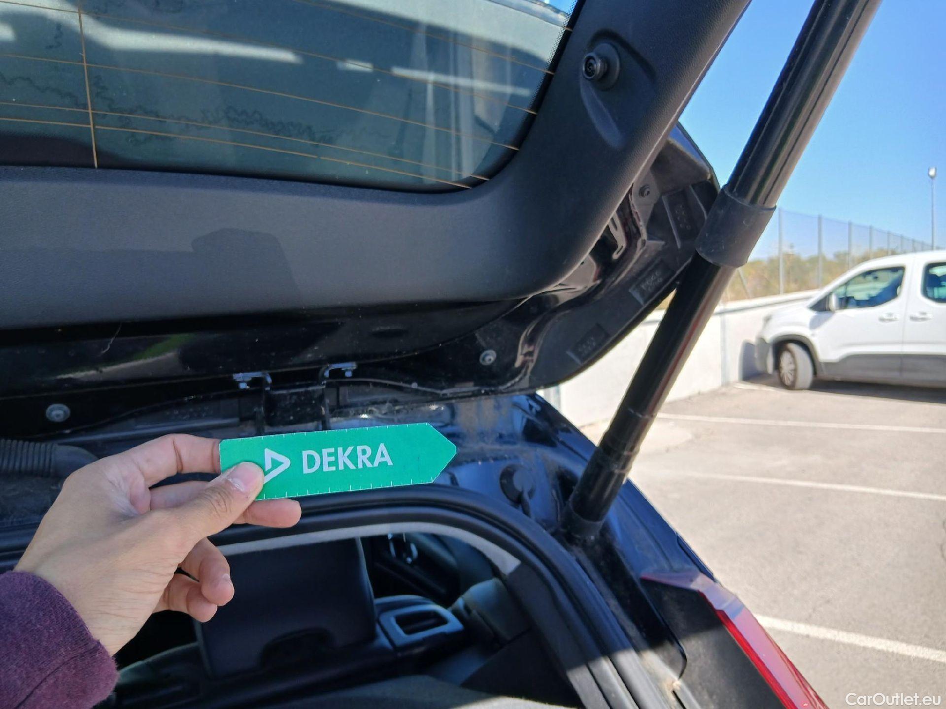  Volvo  XC 40 VOLVO XC40 / 2017 / 5P / todoterreno 2.0 D3 Business Plus Auto #2