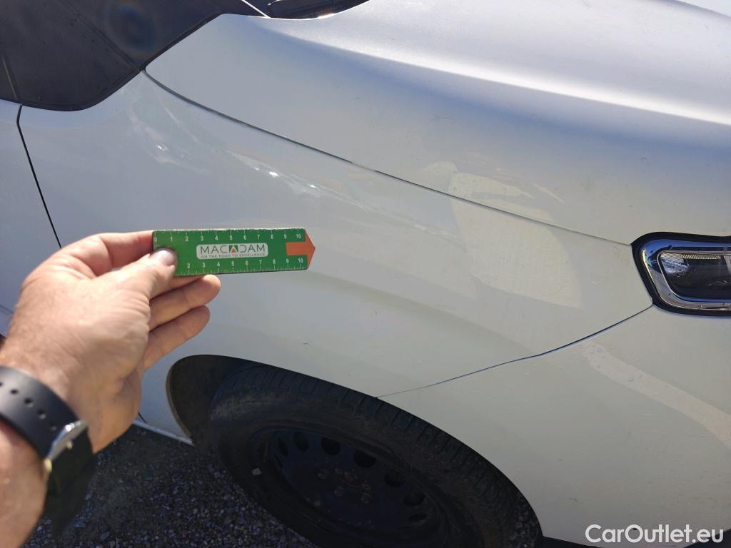 Citroen  Berlingo CITROEN  / 2018 / 5P / monovolumen compacto Talla M BlueHDi 100 S&S FEEL #39