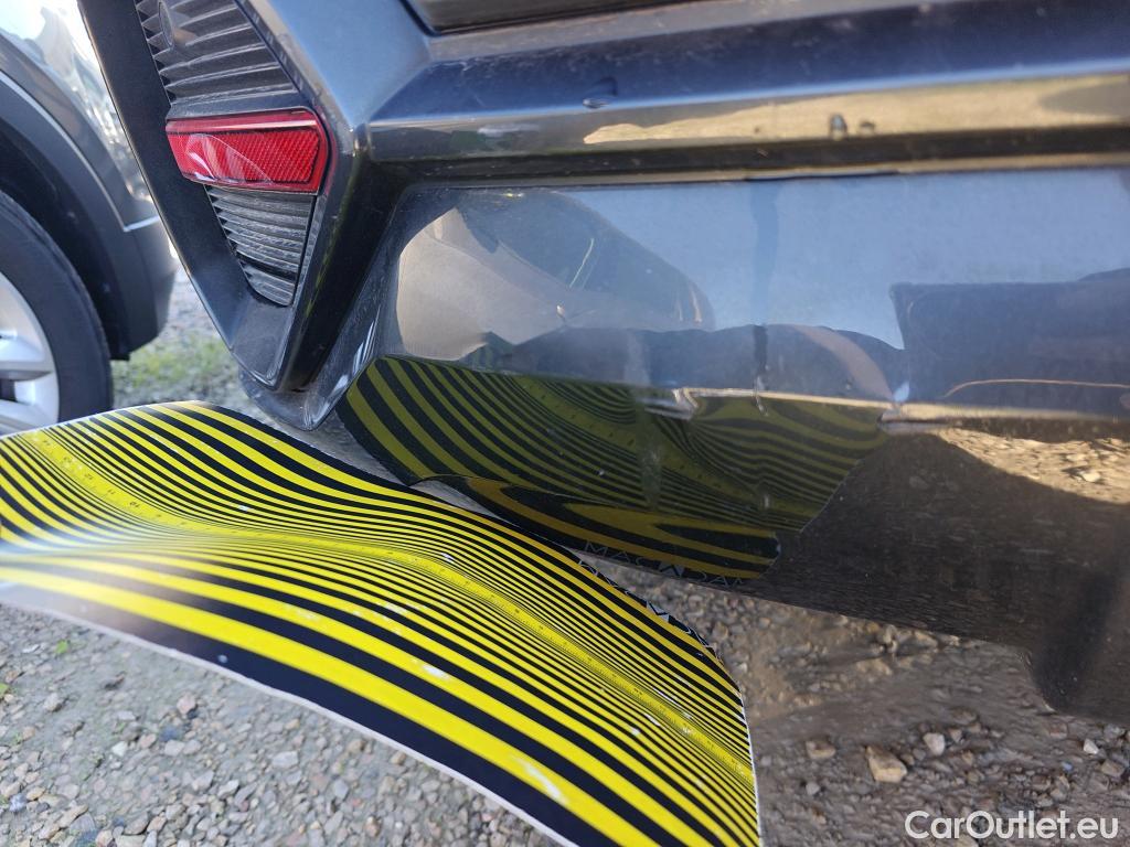 Audi  Q3 AUDI  Sportback / 2019 / 5P / todoterreno Advanced 35 TDI 110kW (150CV) S tronic (ACC) #3