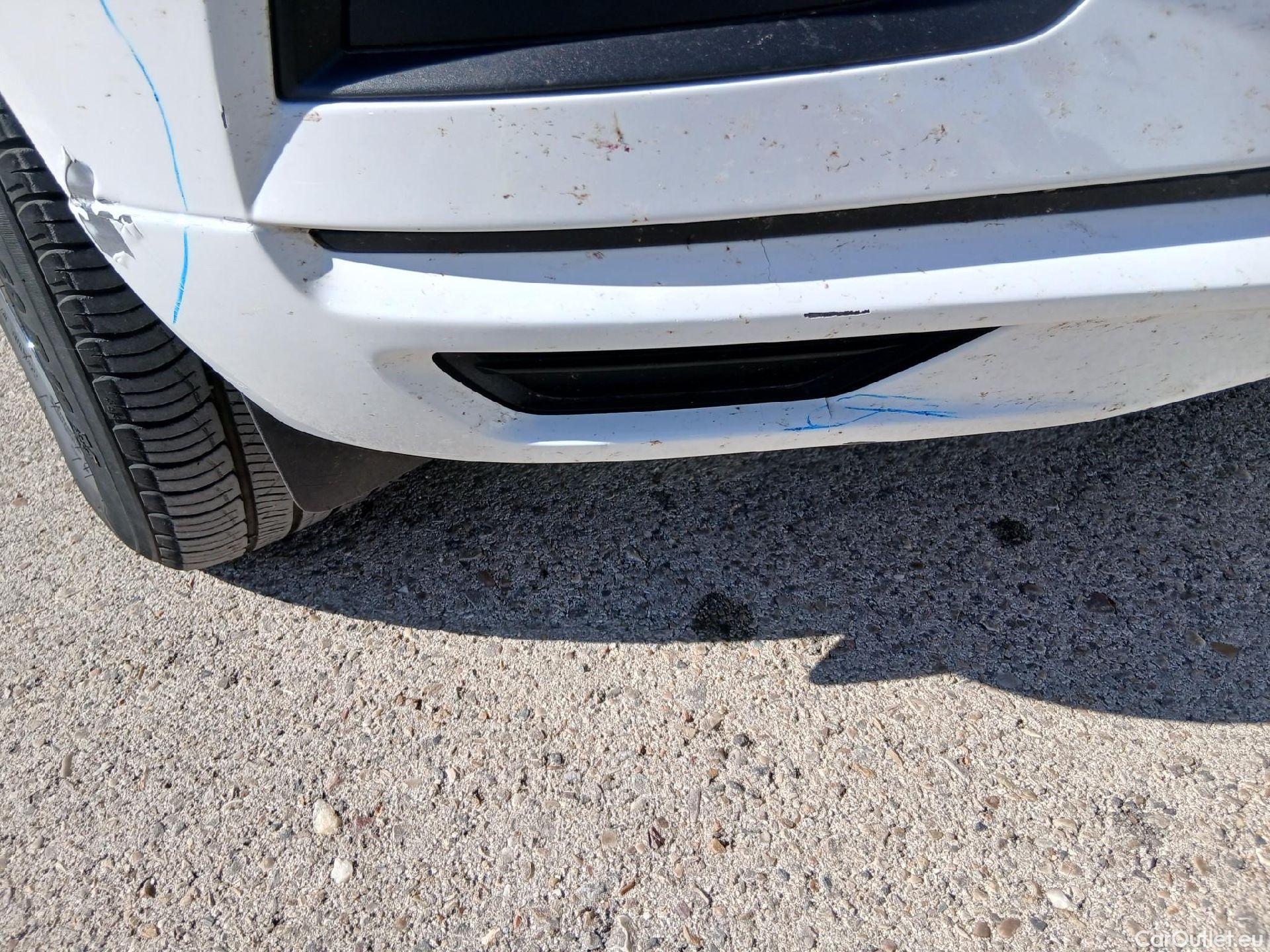 Volvo  XC60 VOLVO  / 2017 / 5P / todoterreno 2.0 D4 Business Plus Auto #4