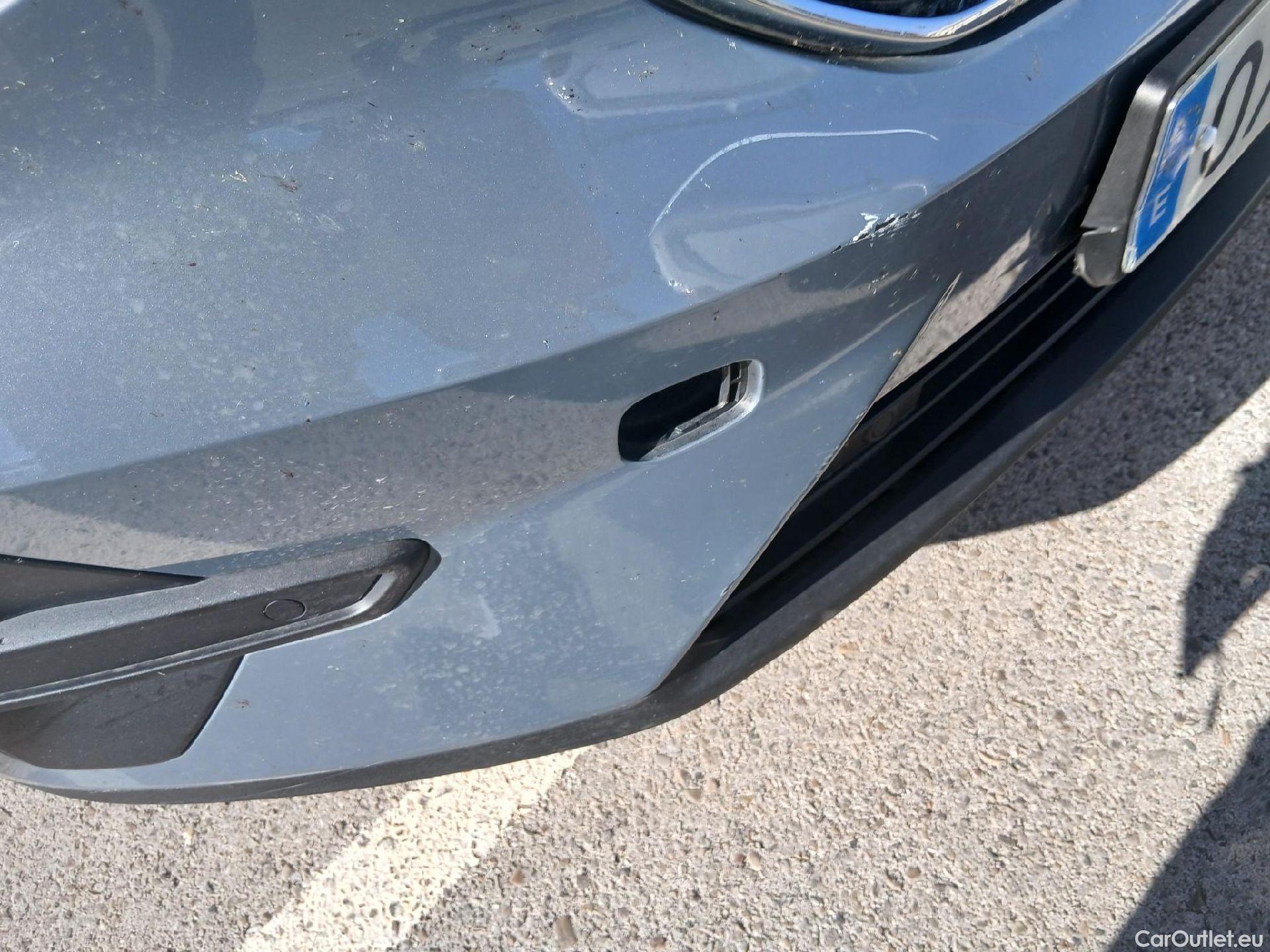  Volvo  XC 40 VOLVO XC40 / 2021 / 5P / todoterreno 1.5 T4 Recharge PHEV Essential Auto #13