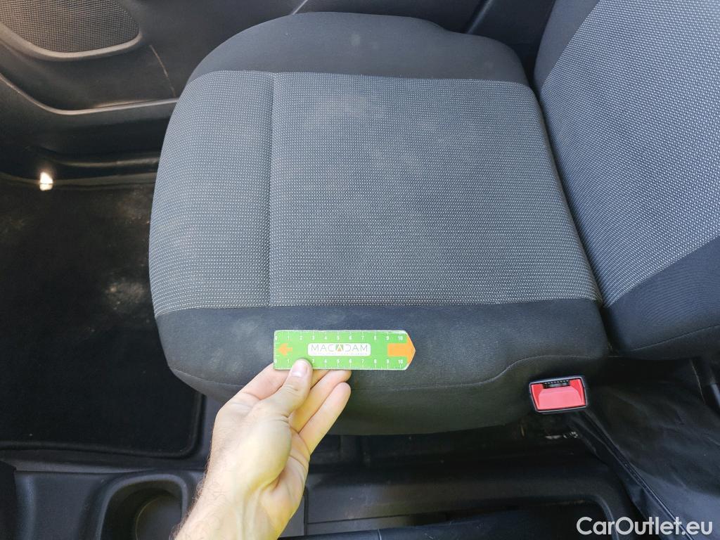 Citroen  Berlingo CITROEN  / 2018 / 3P / furgón derivado de turismo Talla M BlueHDi 100 CONTROL #49