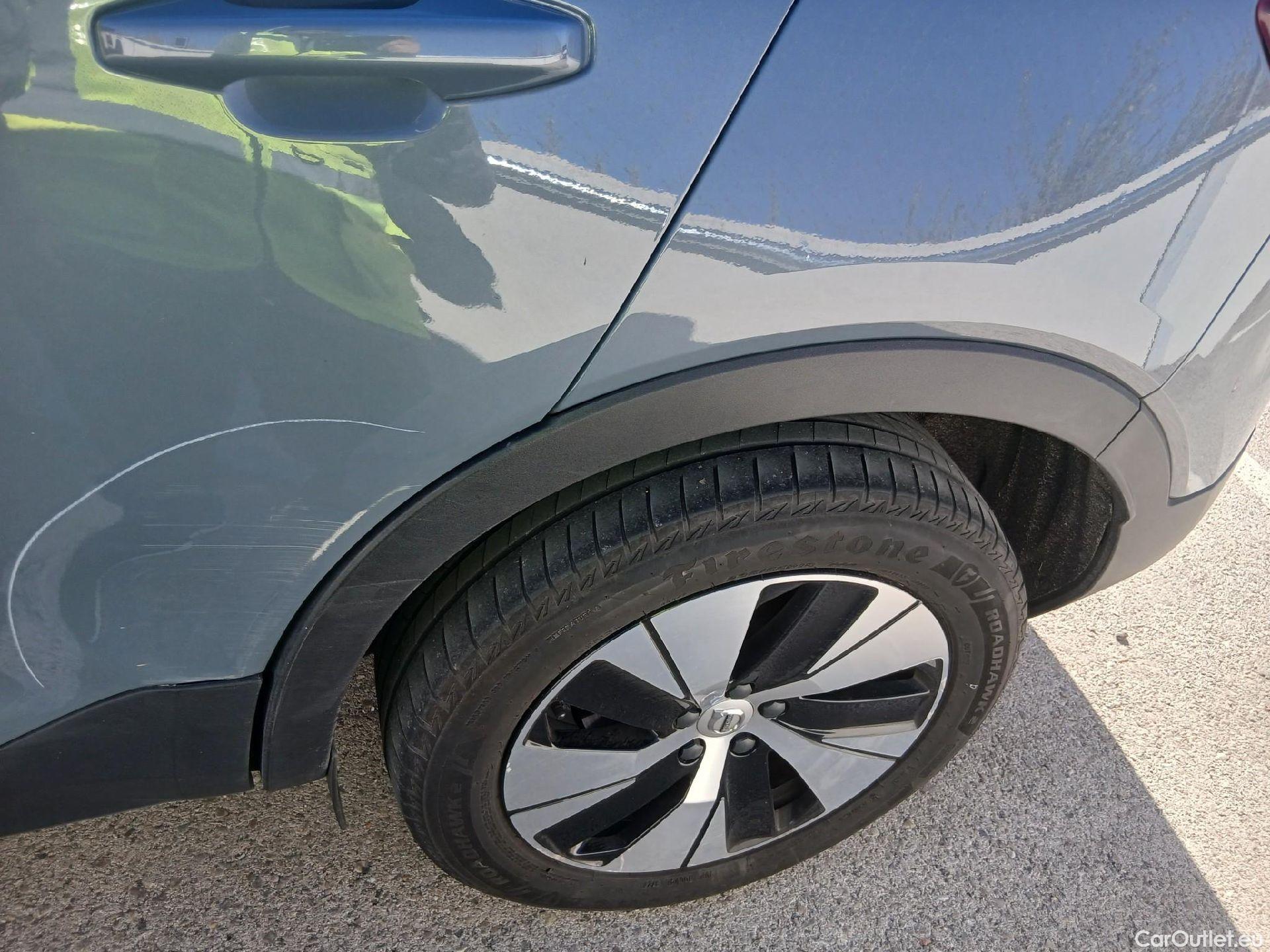  Volvo  XC 40 VOLVO XC40 / 2021 / 5P / todoterreno 1.5 T4 Recharge PHEV Essential Auto #32