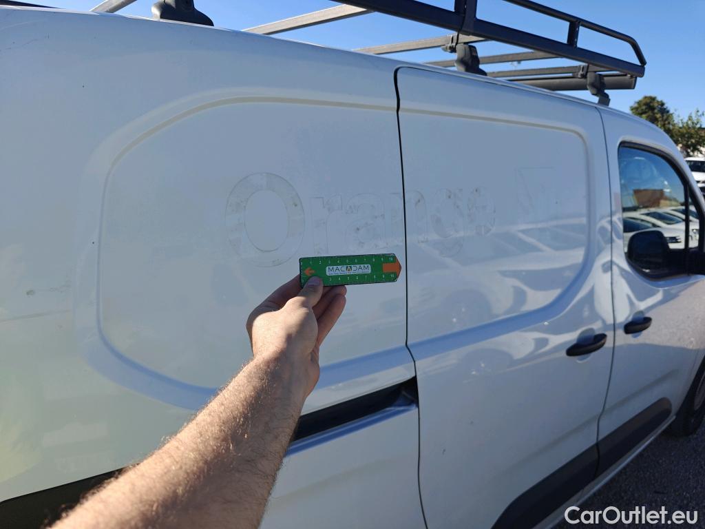 Citroen  Berlingo CITROEN  / 2018 / 3P / furgón derivado de turismo Talla M BlueHDi 100 CONTROL #33