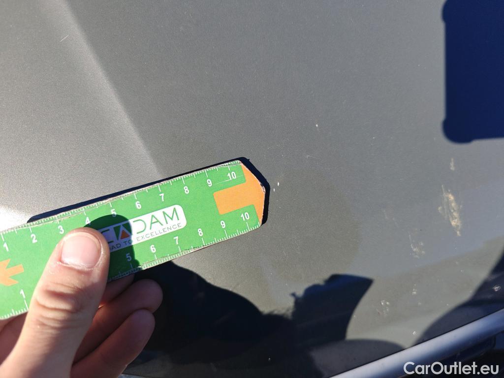 Audi  Q3 AUDI  Sportback / 2019 / 5P / todoterreno Advanced 35 TDI 110kW (150CV) S tronic (ACC) #42