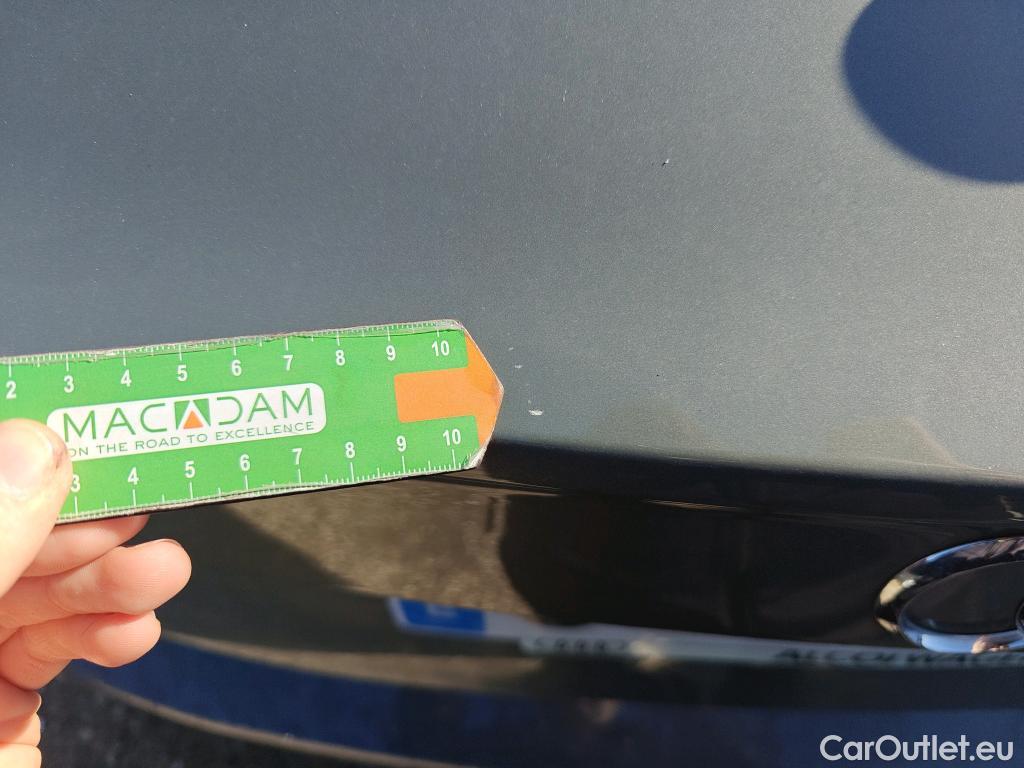 Audi  Q3 AUDI  Sportback / 2019 / 5P / todoterreno Advanced 35 TDI 110kW (150CV) S tronic (ACC) #37