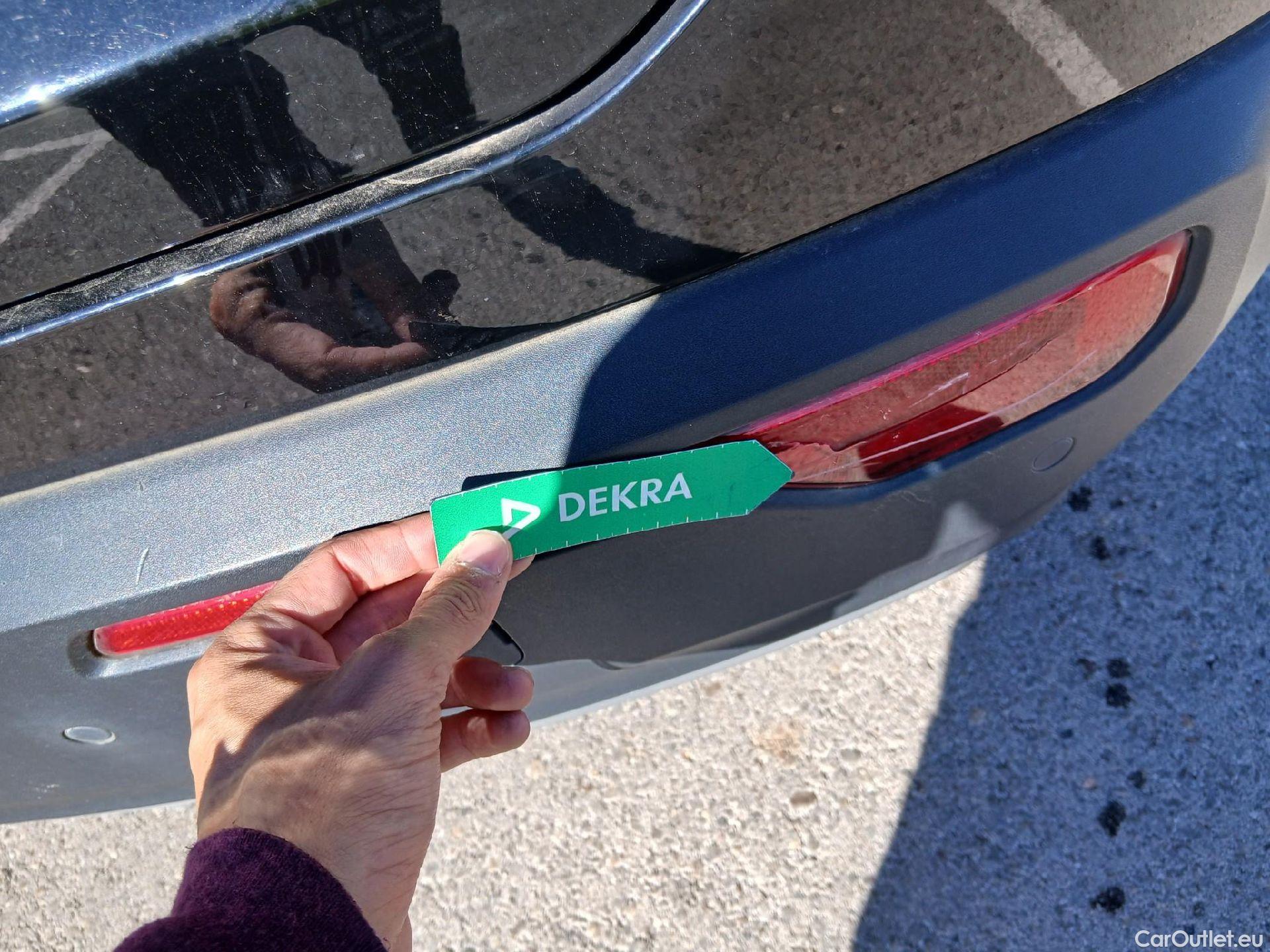  Volvo  XC 40 VOLVO XC40 / 2017 / 5P / todoterreno 2.0 D3 Business Plus Auto #24