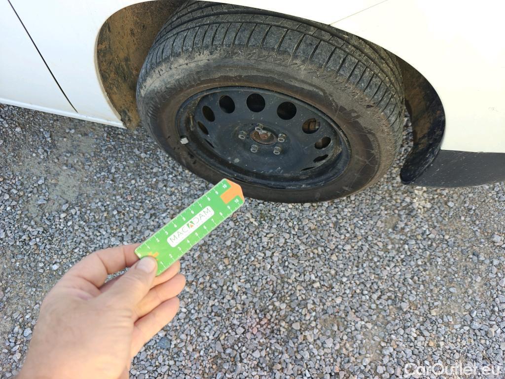 Citroen  Berlingo CITROEN  / 2018 / 5P / monovolumen compacto Talla M BlueHDi 100 S&S FEEL #34