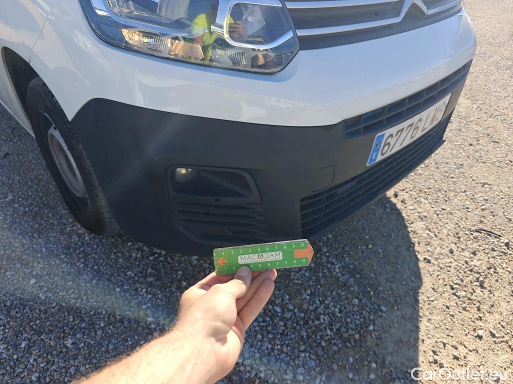 Citroen  Berlingo CITROEN  / 2018 / 3P / furgón derivado de turismo Talla M BlueHDi 100 CONTROL #55