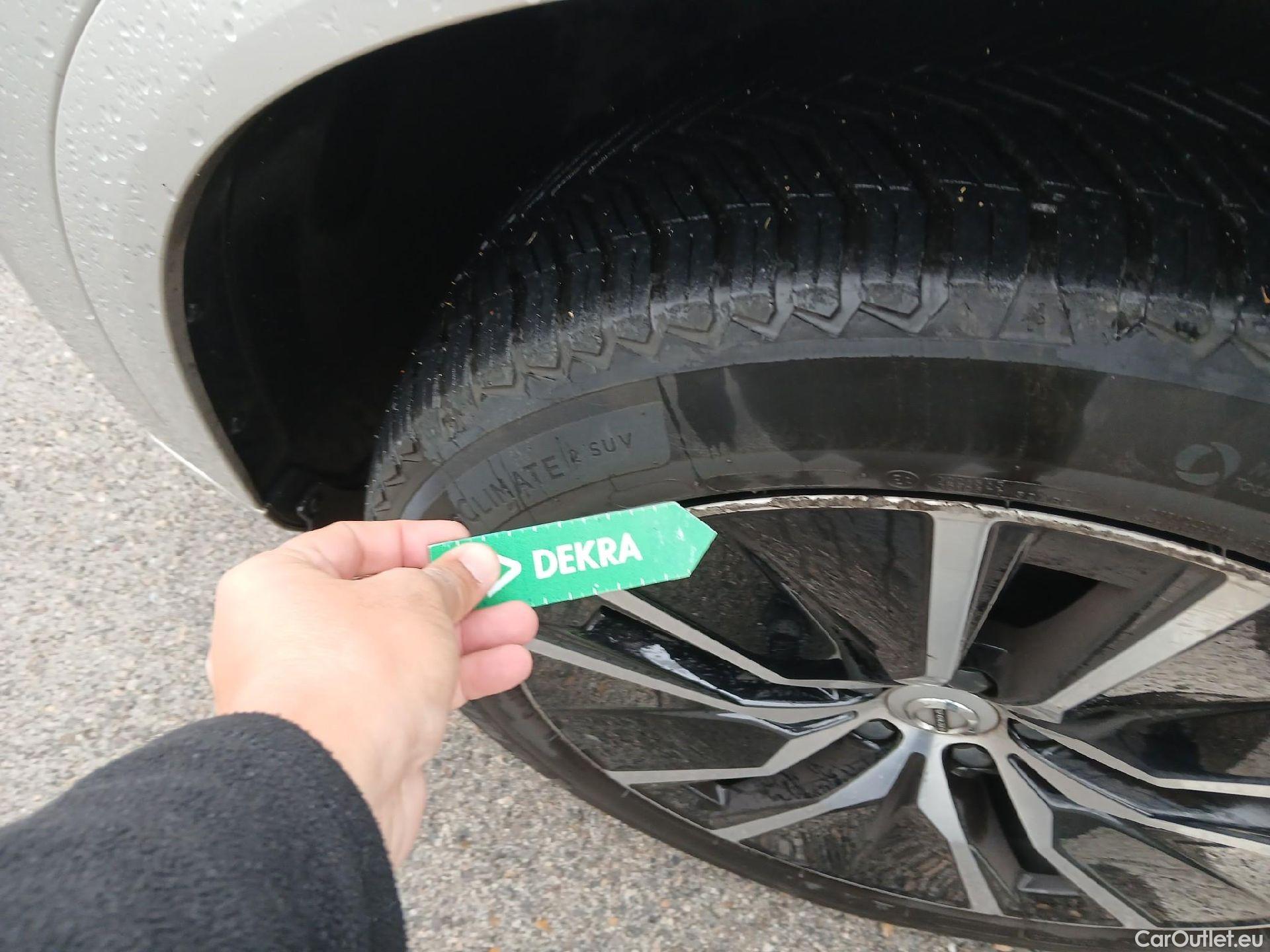 Volvo  XC90 VOLVO  / 2019 / 5P / todoterreno 2.0 B5 D AWD Momentum Pro Auto #5