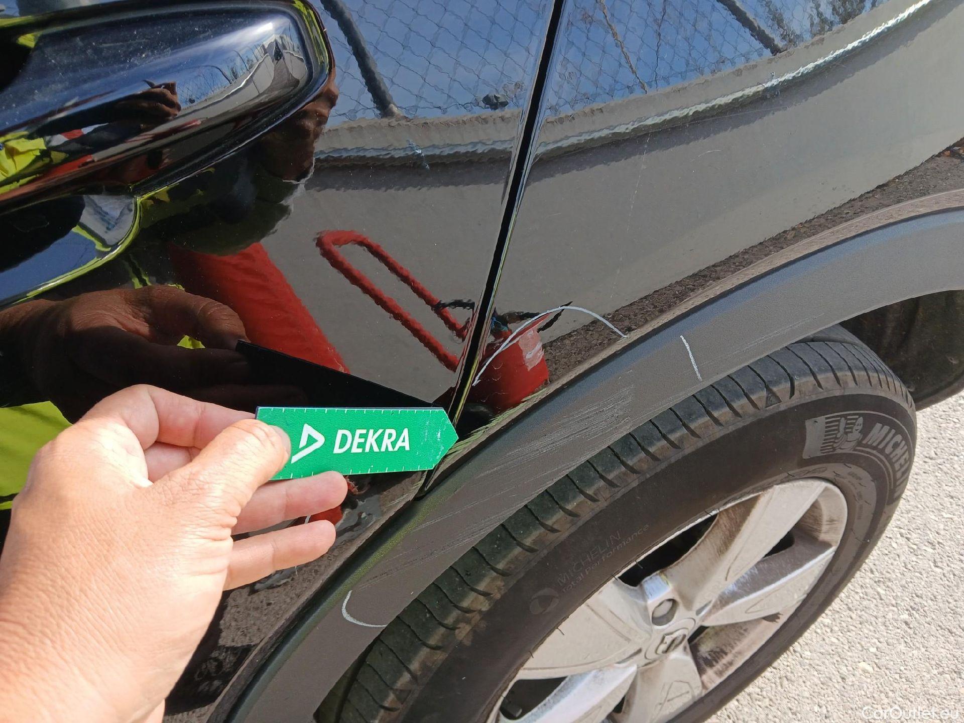  Volvo  XC 40 VOLVO XC40 / 2017 / 5P / todoterreno 1.5 T2 Momentum Core #20