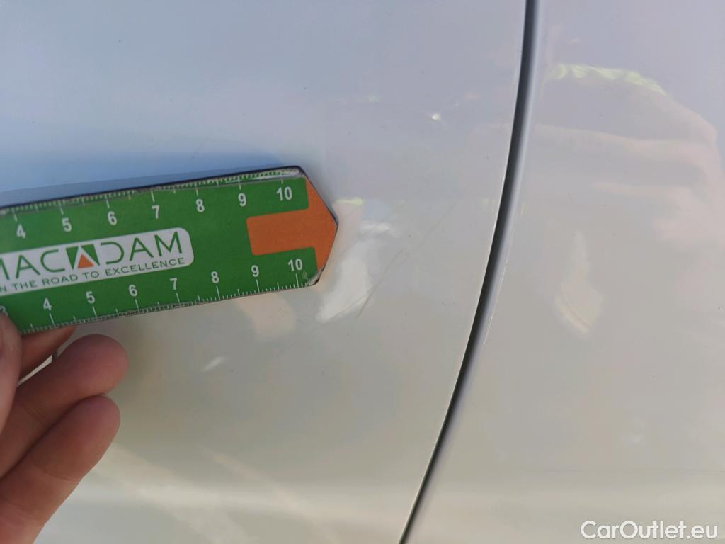 Citroen  C3  Feel 1.2 PureTech 80CV MT5 E6d #16