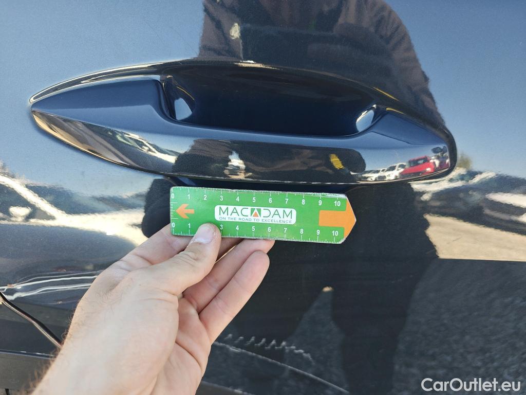  KIA  Sportage KIA  / 2022 / 5P / todoterreno 1.6 T-GDi 110kW (150CV) Concept 4x2 #67