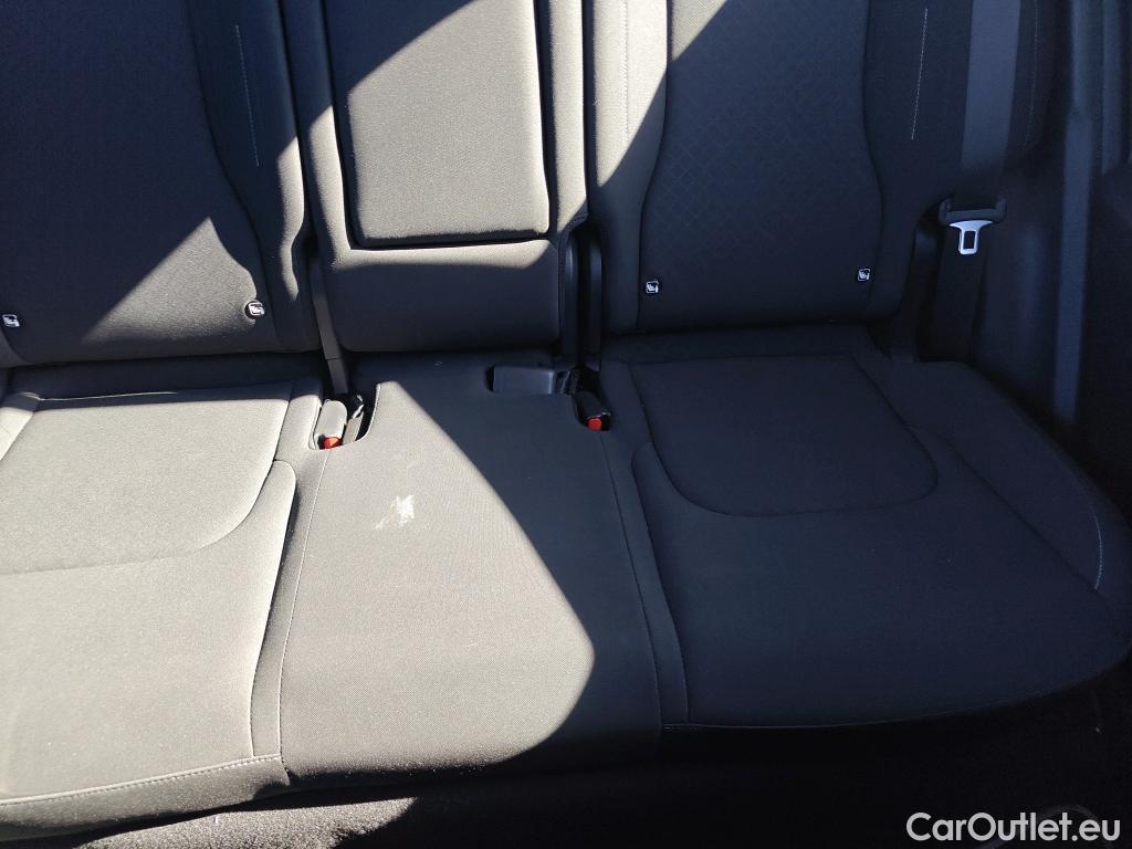  KIA  Sportage KIA  / 2022 / 5P / todoterreno 1.6 T-GDi 110kW (150CV) Concept 4x2 #29