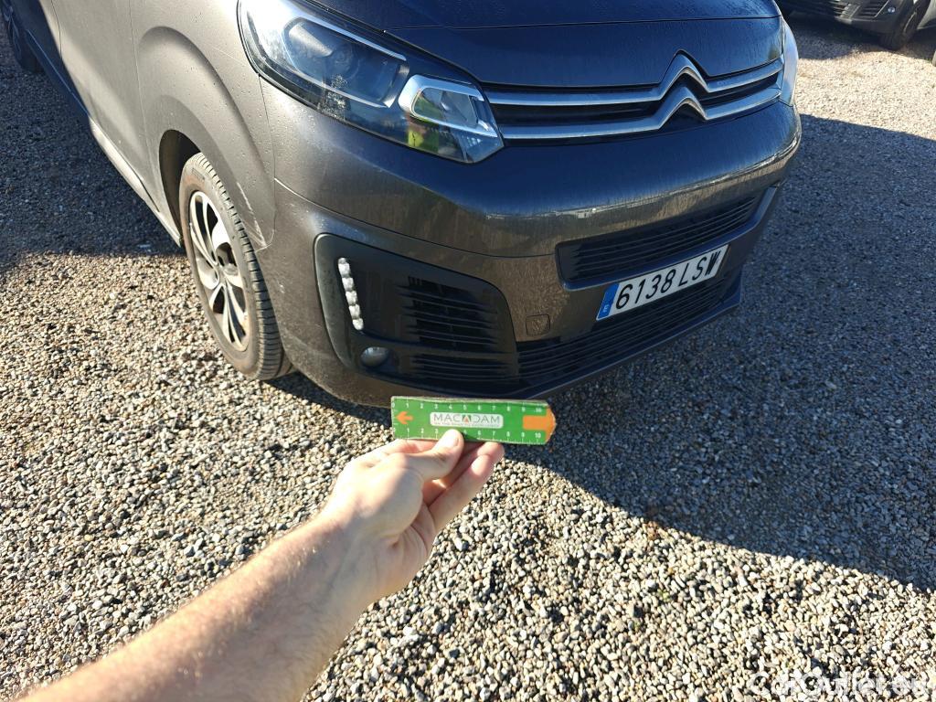  Citroen  C4 Picasso CITROEN Spacetourer / 2016 / 5P / monovolumen Talla XL BlueHDi 131KW EAT8 Business Lou #29