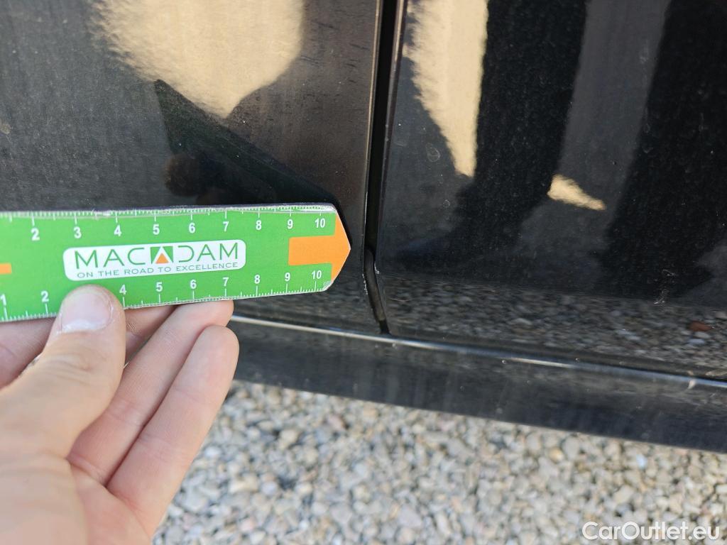  Opel  Corsa OPEL  / 2019 / 5P / berlina con portón 1.5D DT 74kW (100CV) Edition #27