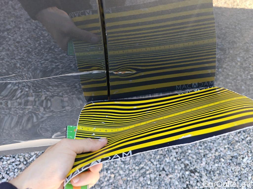  KIA  Sportage KIA  / 2022 / 5P / todoterreno 1.6 T-GDi 110kW (150CV) Concept 4x2 #24