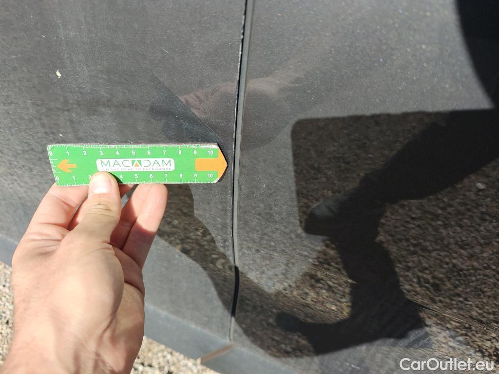  DS  DS7 DS DS 7 Crossback / 2017 / 5P / todoterreno BlueHDi DE 96kW (130CV) Auto. CHIC (AC) #18