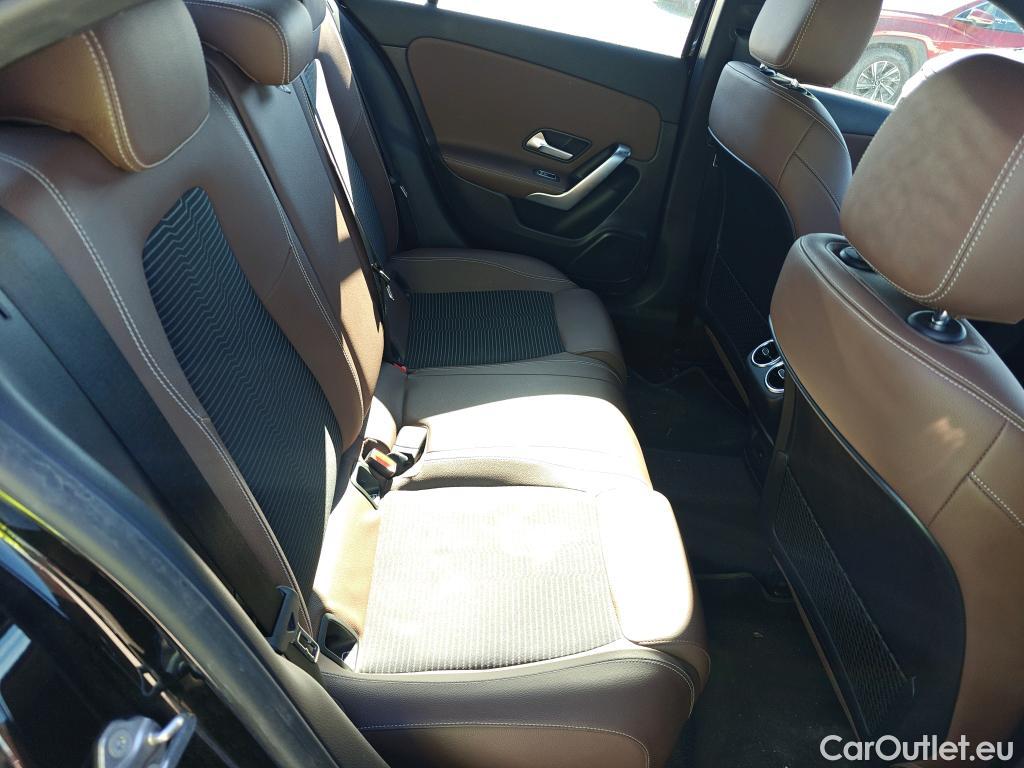 Mercedes  A-Klasse MERCEDES-BENZ Clase A / 2018 / 4P / sedán Sedán A 250 e #7