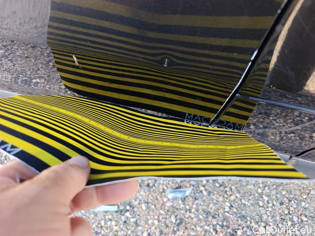  Nissan  NV300 NISSAN  / 2016 / 4P / combi Combi 9 1.6dCi 88 kW L1H1 1T LUXURY #8