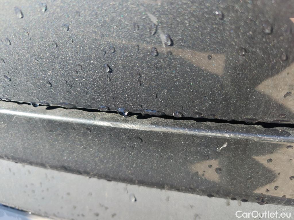  Hyundai  Santa Fe HYUNDAI  / 2018 / 5P / todoterreno 2.2 CRDi Tecno Auto 4x2 SR #42