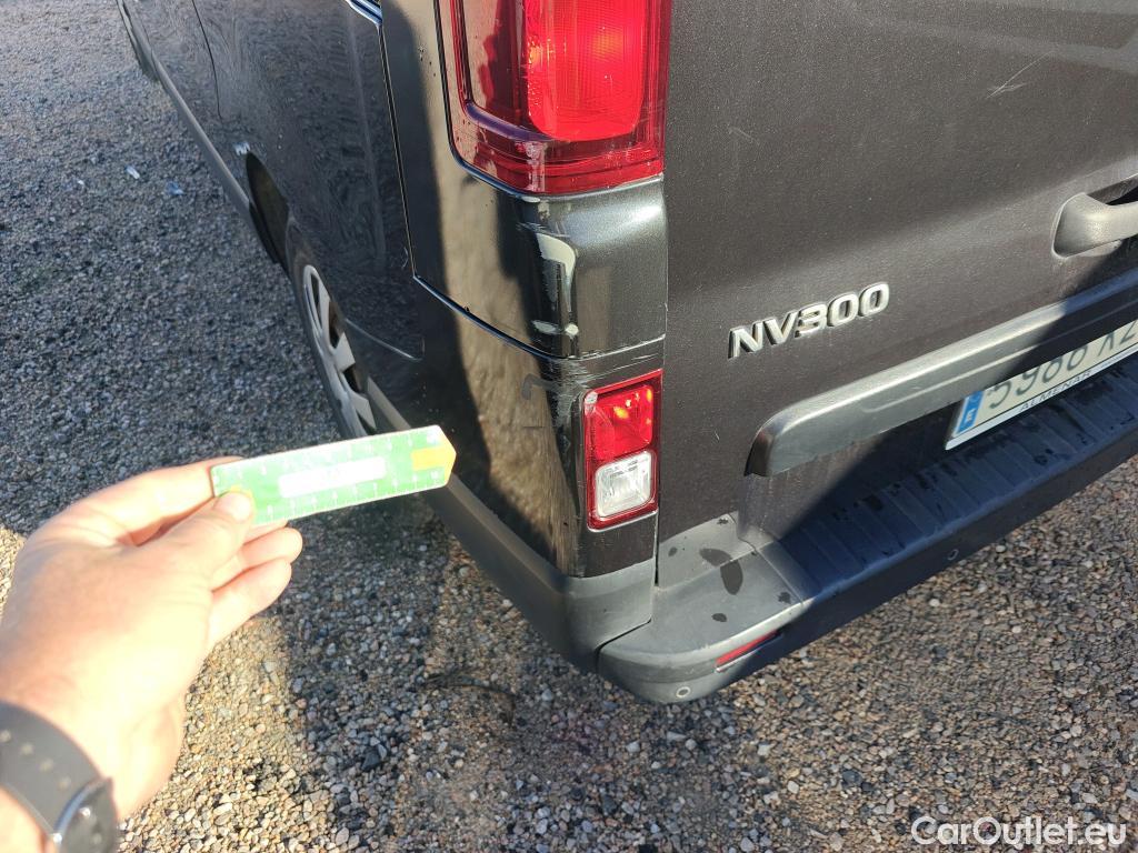  Nissan  NV300 NISSAN  / 2016 / 4P / combi Combi 9 1.6dCi 88 kW L1H1 1T LUXURY #22
