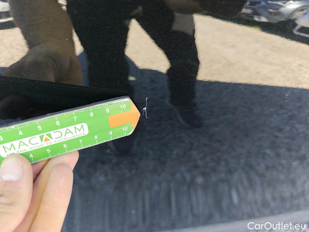 Mercedes  A-Klasse MERCEDES-BENZ Clase A / 2018 / 4P / sedán Sedán A 250 e #18