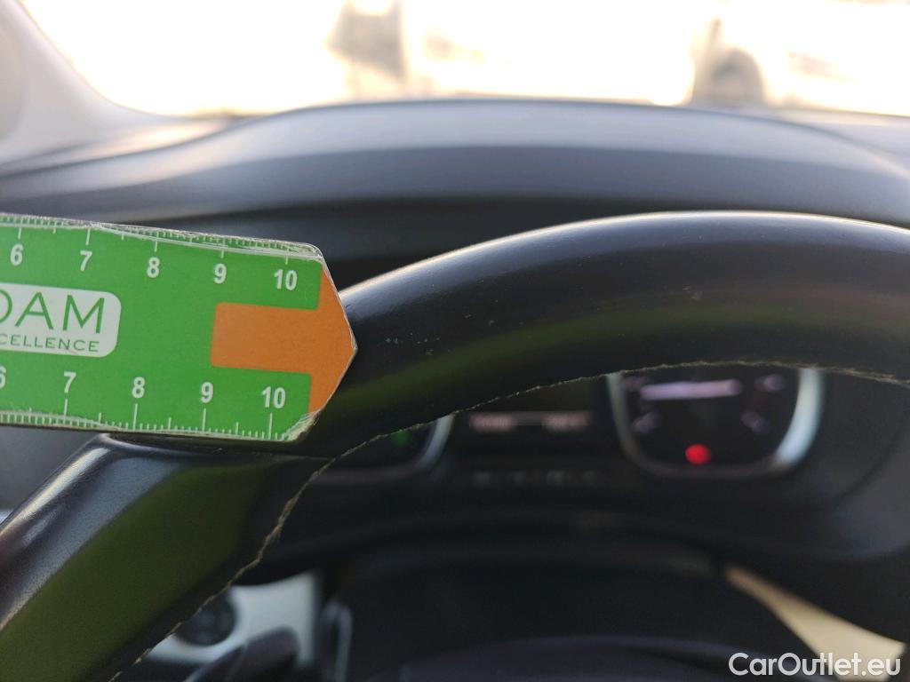  Citroen  C4 Picasso CITROEN Spacetourer / 2016 / 5P / monovolumen Talla XL BlueHDi 131KW EAT8 Business Lou #26