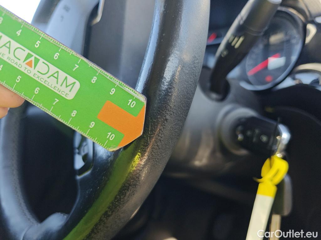  Opel  Corsa OPEL  / 2019 / 5P / berlina con portón 1.5D DT 74kW (100CV) Edition #41