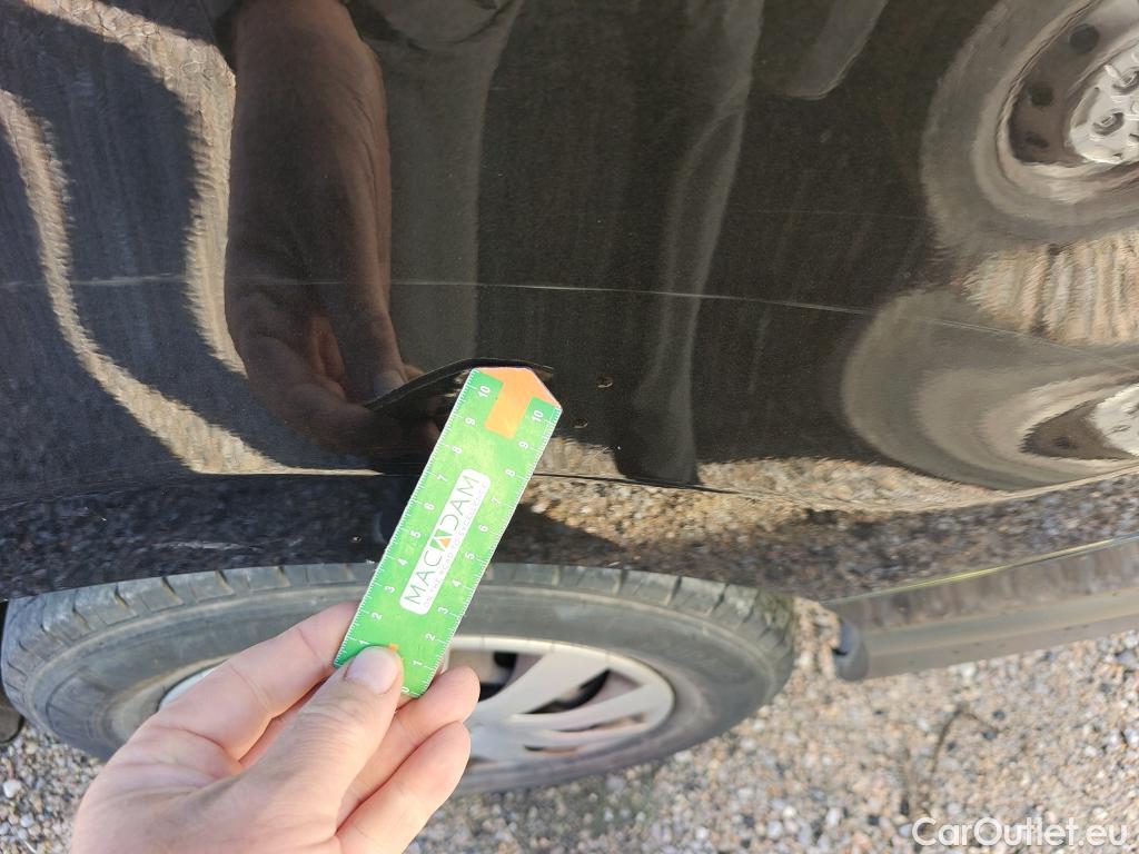  Nissan  NV300 NISSAN  / 2016 / 4P / combi Combi 9 1.6dCi 88 kW L1H1 1T LUXURY #3