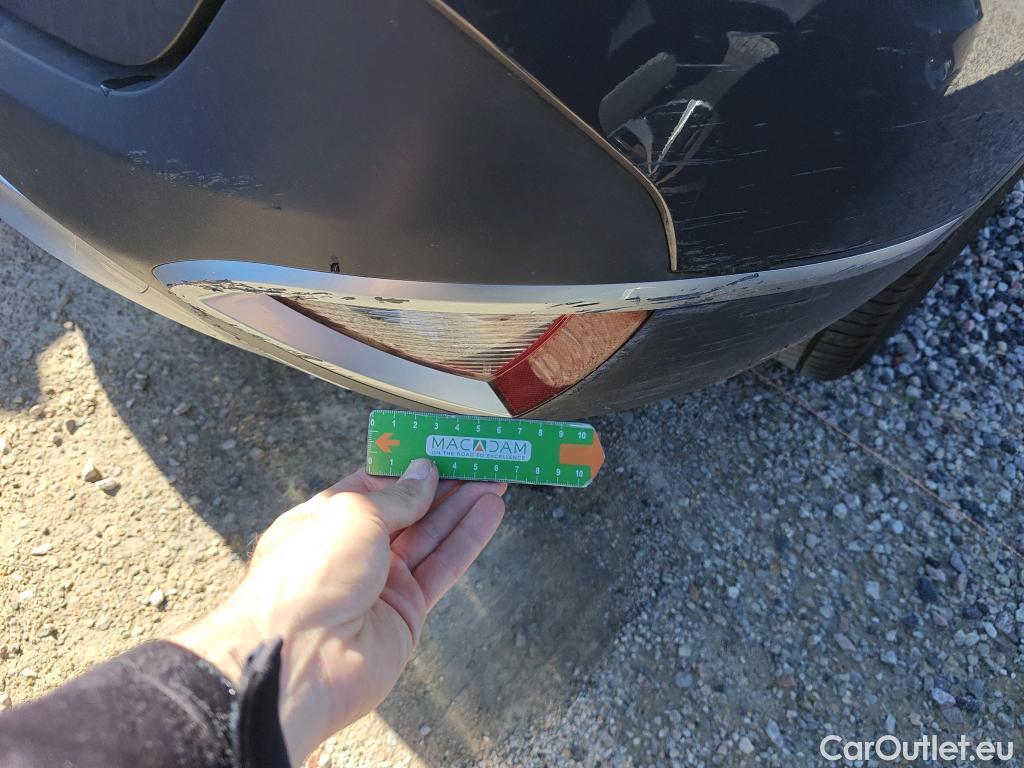  KIA  Sportage KIA  / 2022 / 5P / todoterreno 1.6 T-GDi 110kW (150CV) Concept 4x2 #61