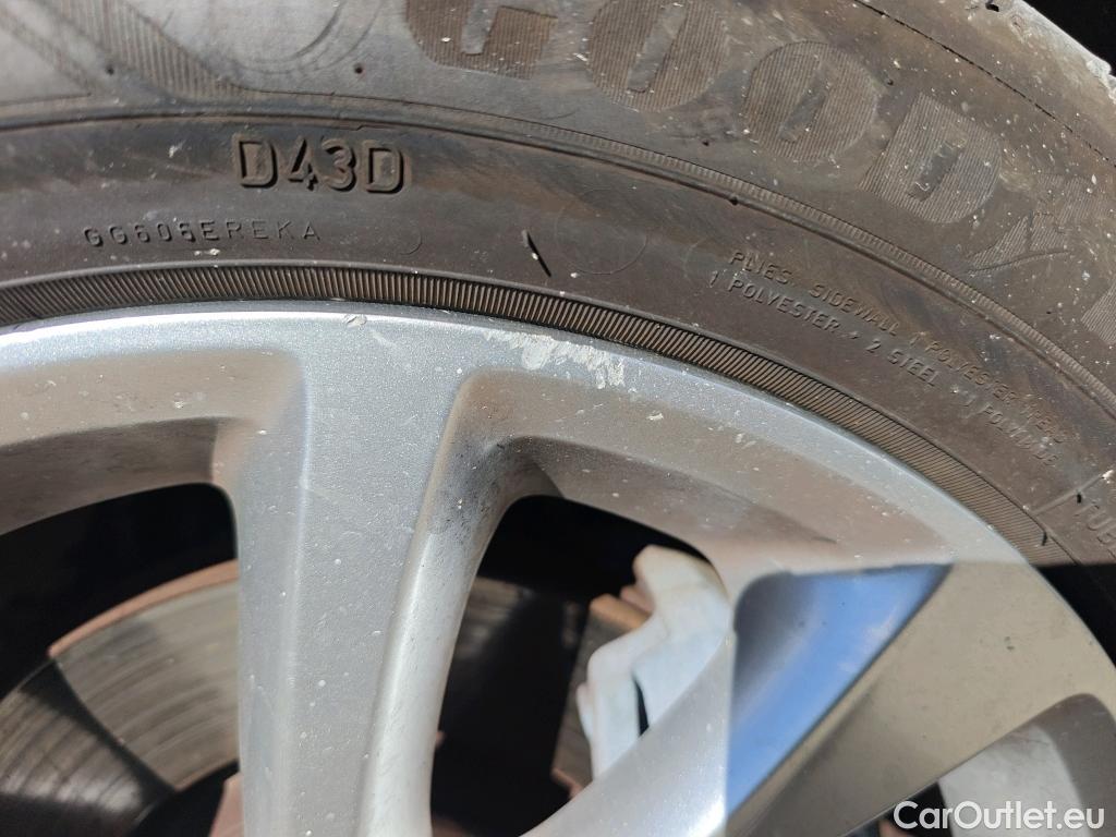  Opel  Corsa OPEL  / 2019 / 5P / berlina con portón 1.5D DT 74kW (100CV) Edition #68