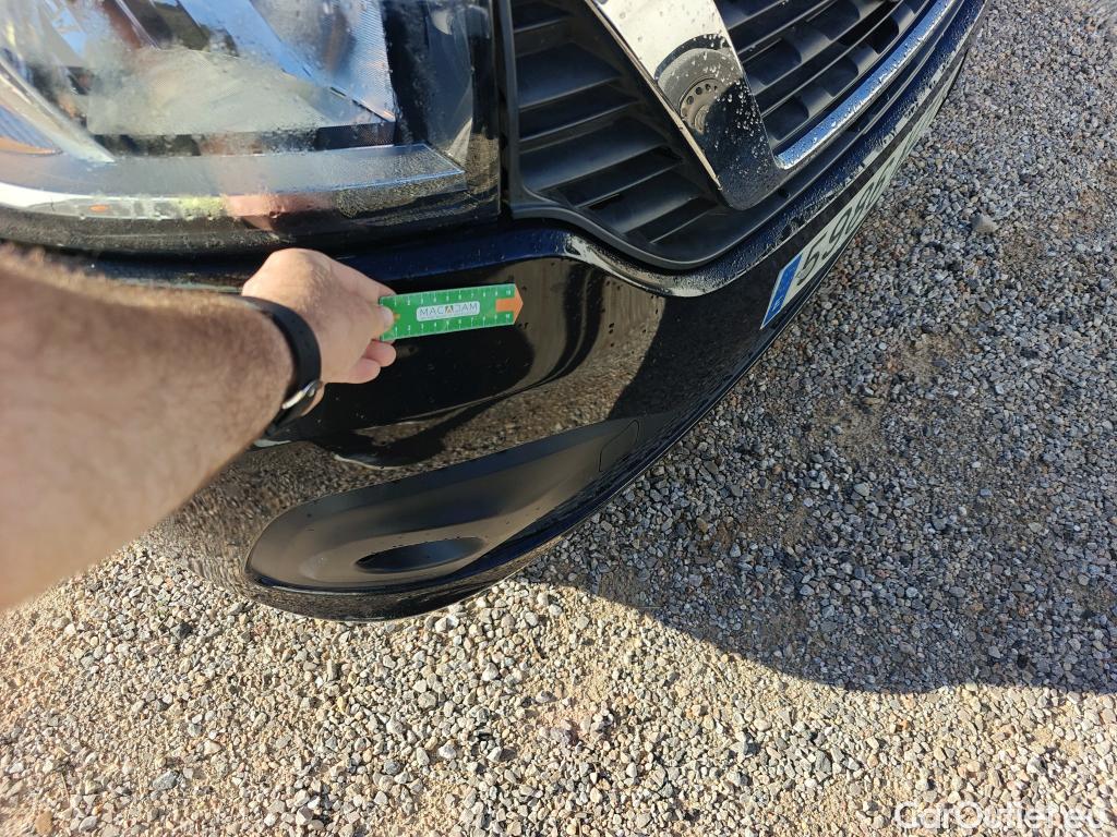  Nissan  NV300 NISSAN  / 2016 / 4P / combi Combi 9 1.6dCi 88 kW L1H1 1T LUXURY #25