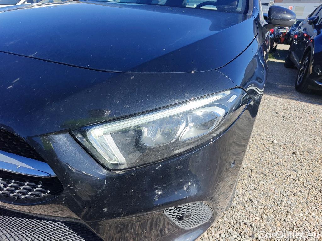 Mercedes  A-Klasse MERCEDES-BENZ Clase A / 2018 / 4P / sedán Sedán A 250 e #18