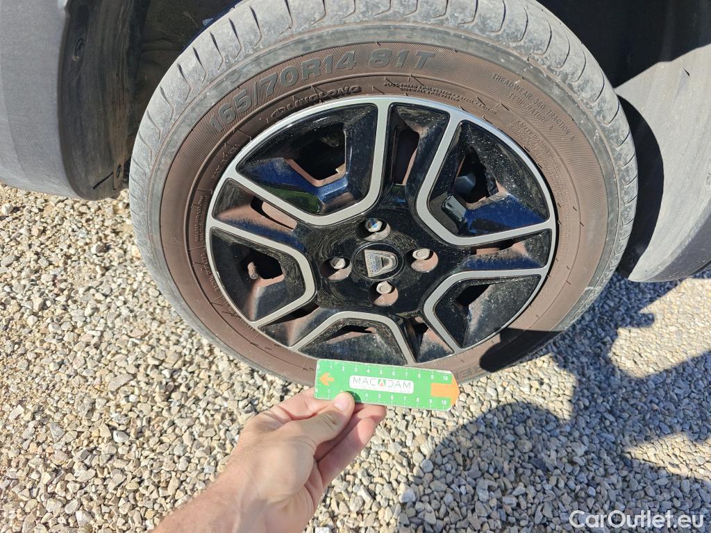  Dacia  Spring  Electric Business 27kWh #16