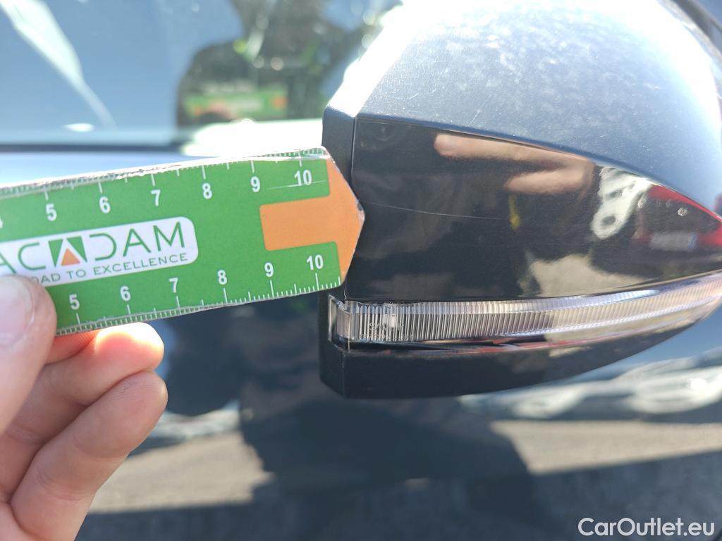  KIA  Sportage KIA  / 2022 / 5P / todoterreno 1.6 T-GDi 110kW (150CV) Concept 4x2 #77