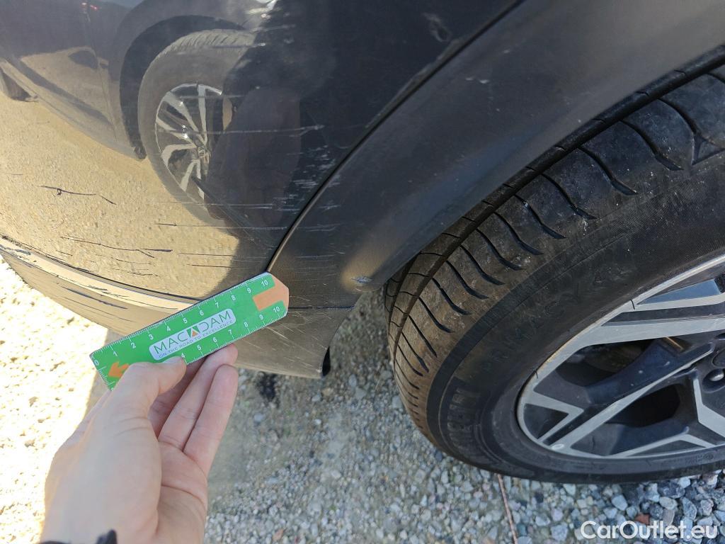  KIA  Sportage KIA  / 2022 / 5P / todoterreno 1.6 T-GDi 110kW (150CV) Concept 4x2 #64